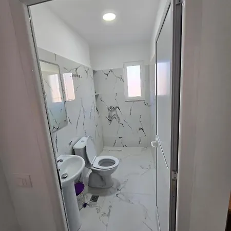 Отель Ersi