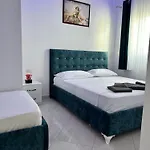 Ersi *