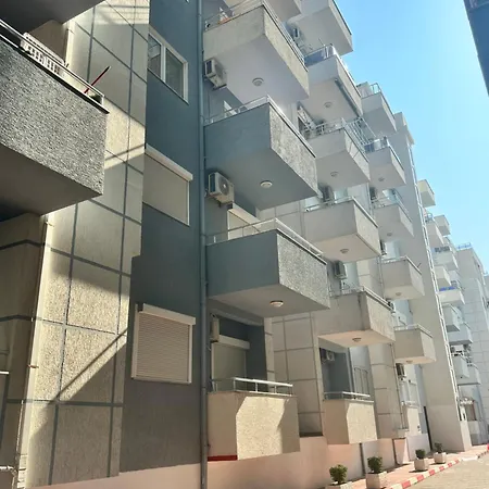 Hotel Ersi *