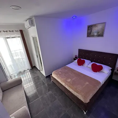 Ersi Otel Shëngjin